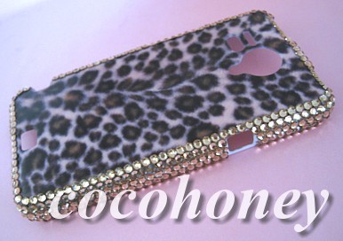 o-phone-559-1.jpg