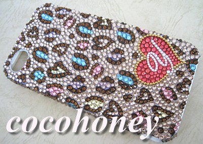o-phone-698-1.jpg